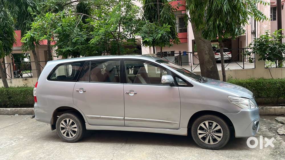 Toyota Innova 2015 Model