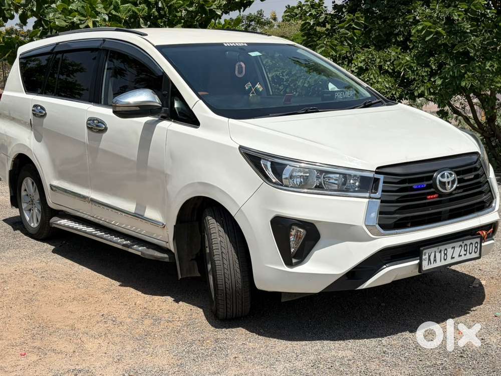Toyota Innova Crysta 2017