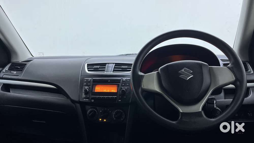 Maruti Suzuki Swift Vvt Vxi, 2015, Petrol