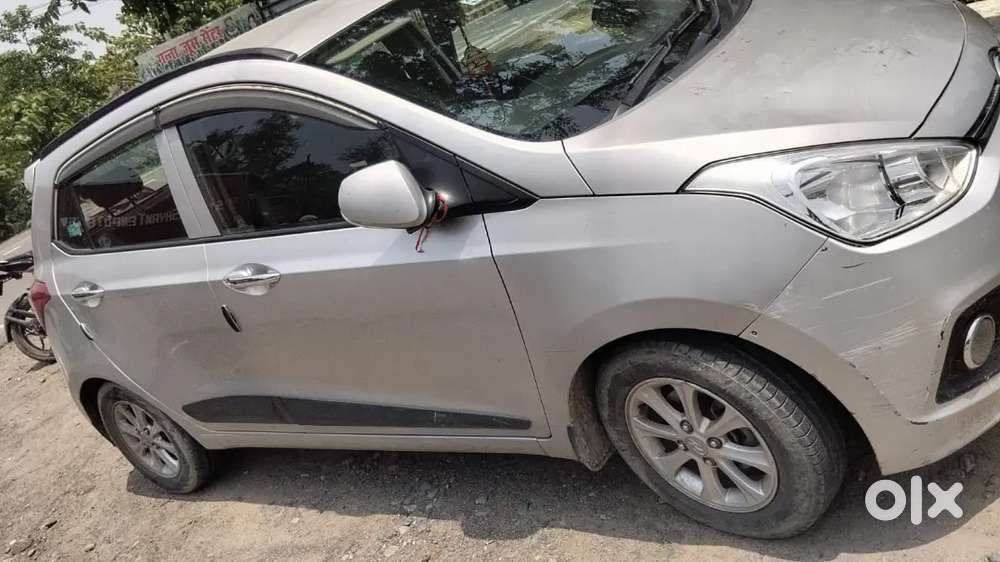 Car Bahut Acchi Hai Aur Esme Koi Kaam Karne Ki Jarurat Nahi Hai Best
