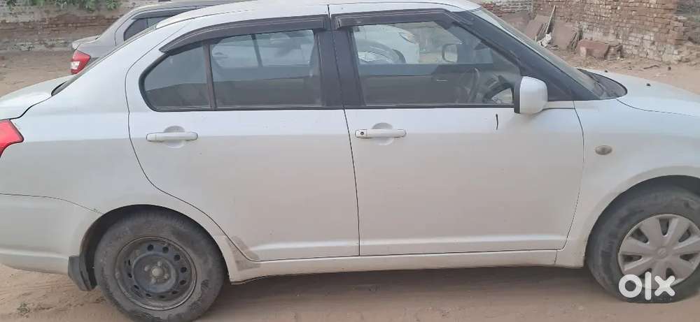 Maruti Swift Dzire 2010 Patrol