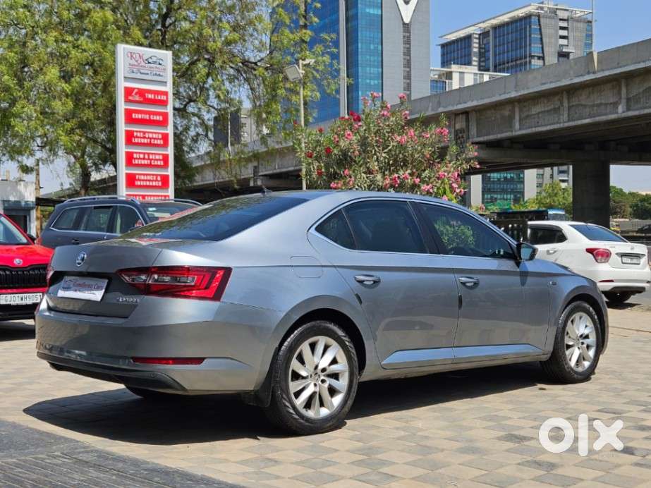 Skoda Superb 2.0 L&k Tsi At, 2016, Petrol
