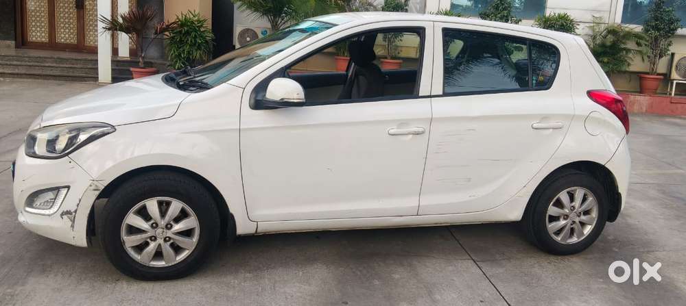 Hyundai I20 Sportz Option 1.4 Crdi, 2013, Diesel