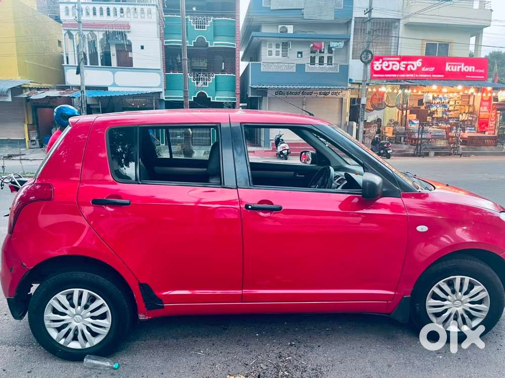 Swift 1.3 Vxi 2006 Petrol