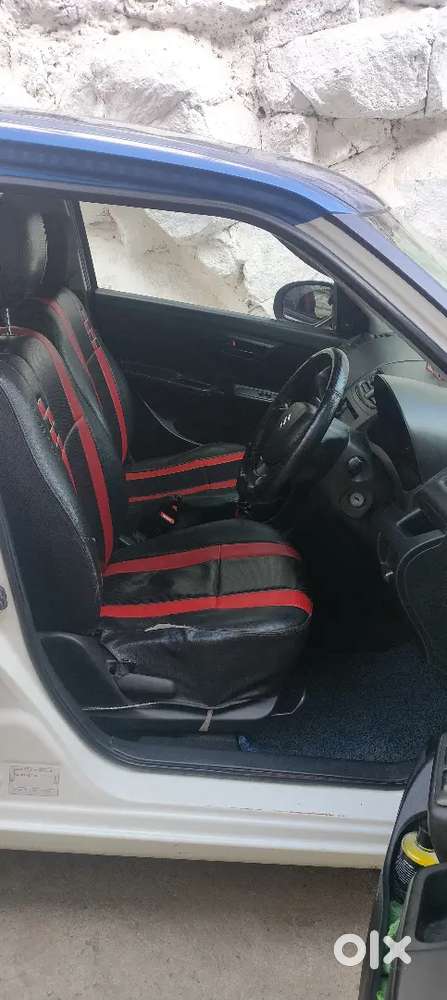 Maruti Suzuki Swift 2016 Petrol 49600 Km Driven