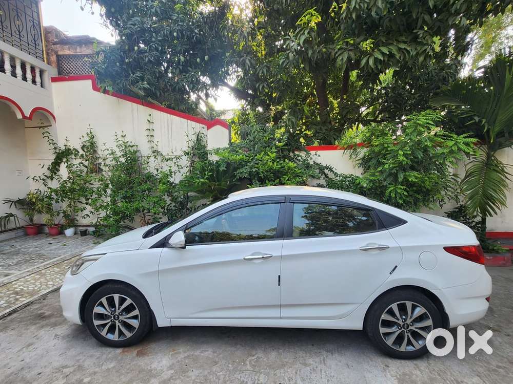 Hyundai Fluidic Verna 2014