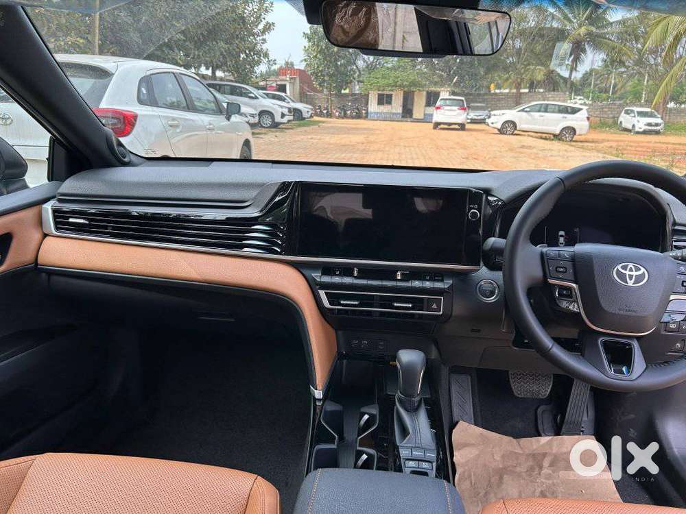 Toyota Camry 2.5l Automatic, 2025, Petrol