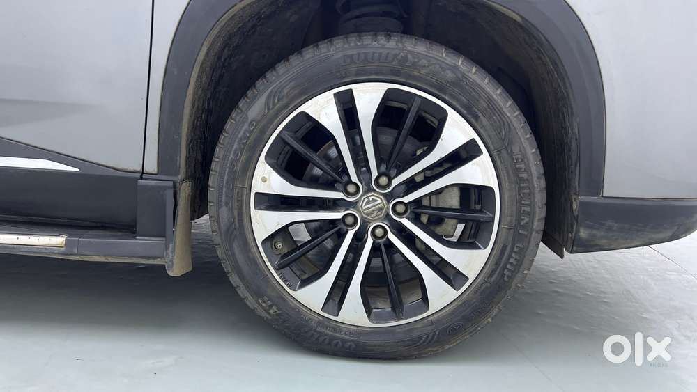 Mg Hector Plus 1.5 Hybrid Sharp Turbo 6 Str, 2022, Cng & Hybrids