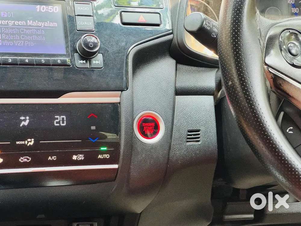 Honda Jazz 2019 Diesel Well Maintained