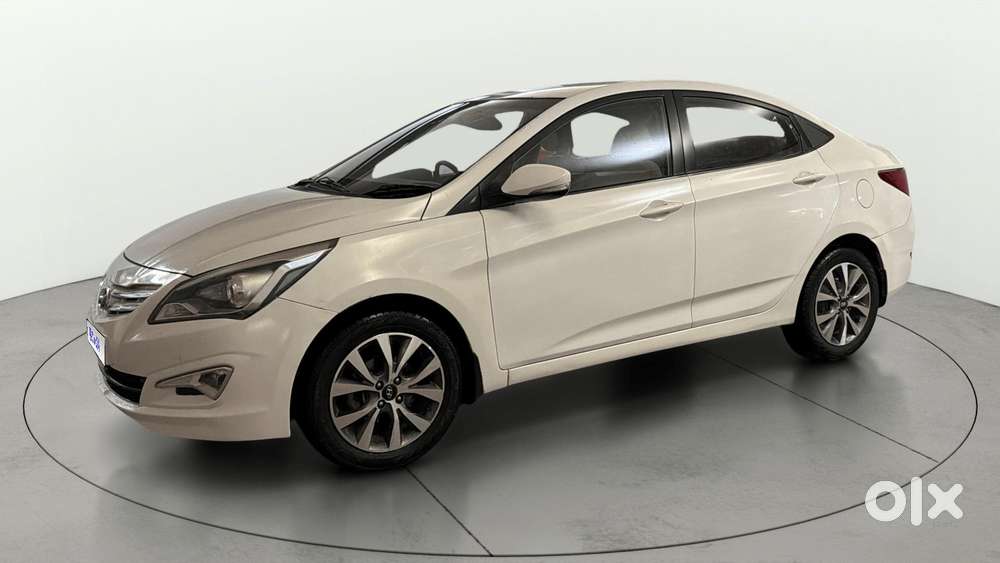 Hyundai Verna 1.6 Vtvt Sx, 2016, Petrol