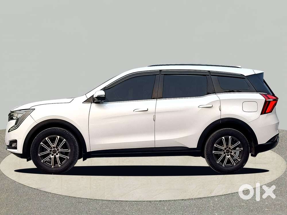 Mahindra Xuv700 2.0 Ax 7 Petrol At Luxury Pack Str, 2022, Petrol