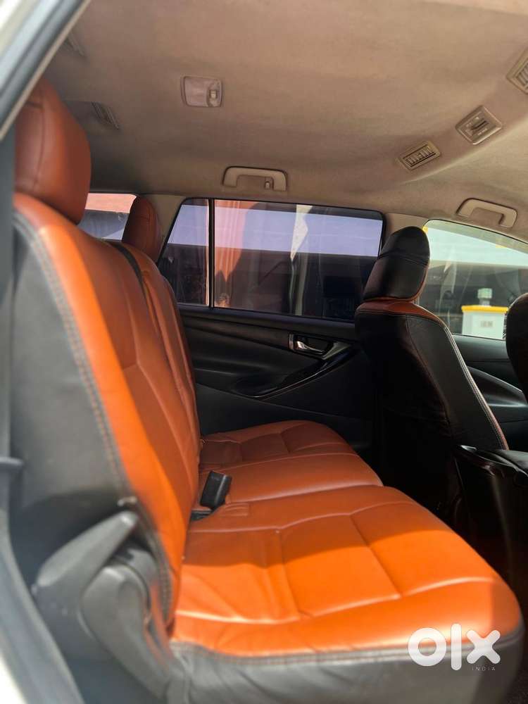 Toyota Innova Crysta 2.4 G Mt, 2017, Diesel