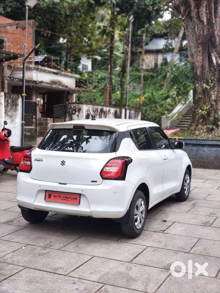 Maruti Suzuki Swift Vxi, 2020, Petrol