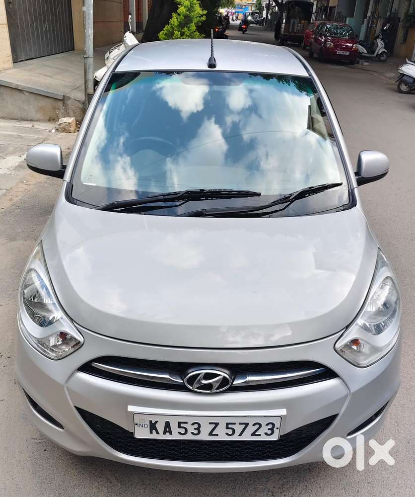 Hyundai I10 Sportz At, 2012, Petrol