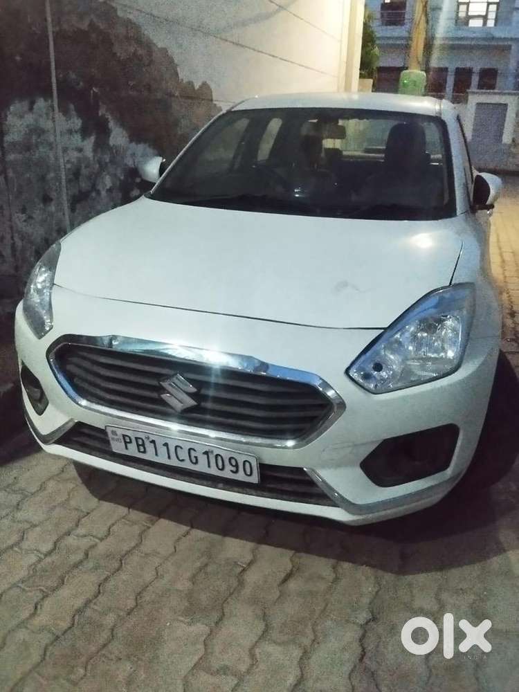Maruti Suzuki Swift Dzire 2017 Diesel 125000 Km Driven