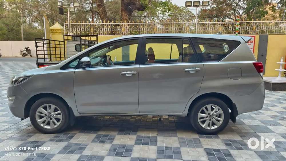 Toyota Innova Crysta 2018