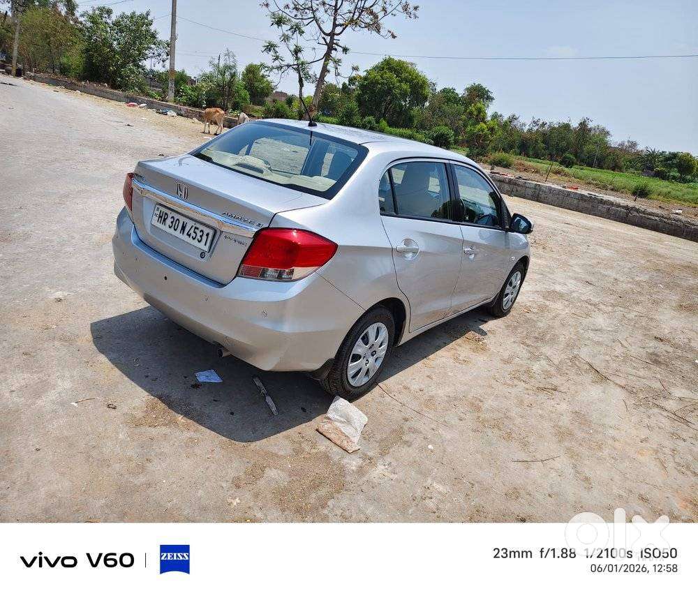 Honda Amaze E I-vtech, 2015, Petrol