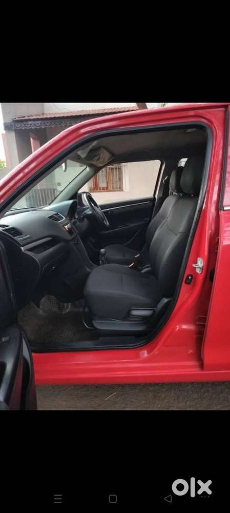 Maruti Suzuki Swift Lxi Optional-o, 2015, Petrol