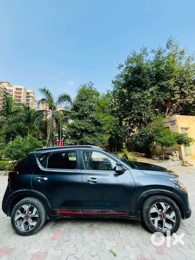 Kia Sonet Gtx Plus At Top Model With Sunroof