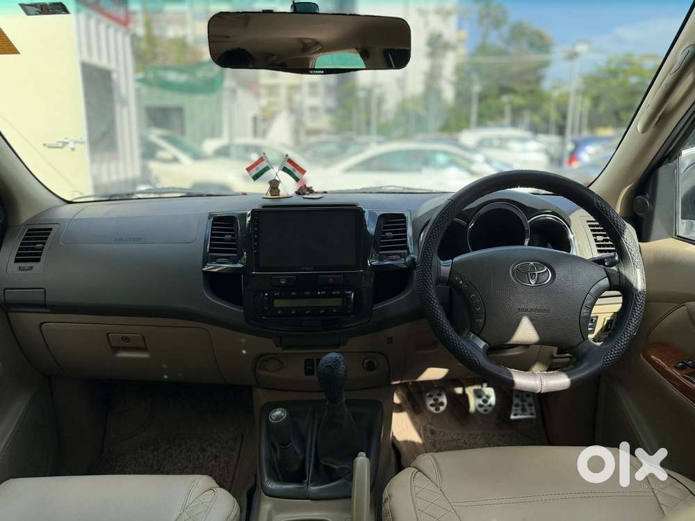 Toyota Fortuner 3.0 4x4 Manual, 2010, Diesel