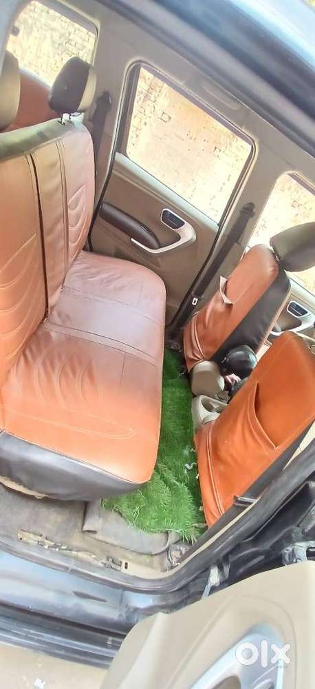 Mahindra Tuv 300 T8, 2018, Diesel