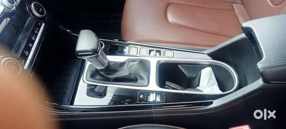 Hyundai Alcazar Petrol Automatic 2023