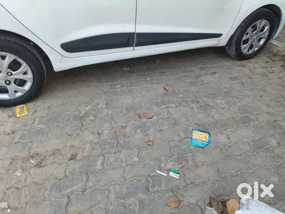 Hyundai Grand I10 2016 Cng & Hybrids Good Condition