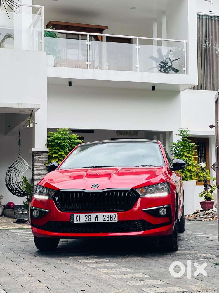 Skoda Slavia Ambition 1.0l Tsi At, 2024, Petrol