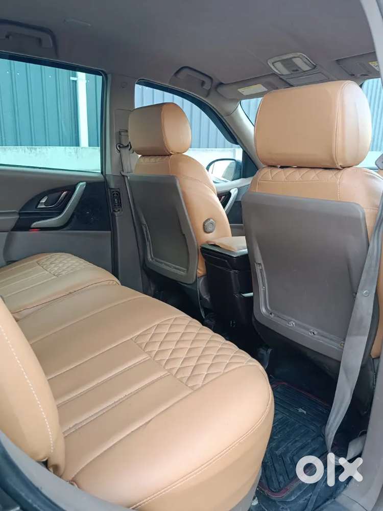Mahindra Xuv500 2012