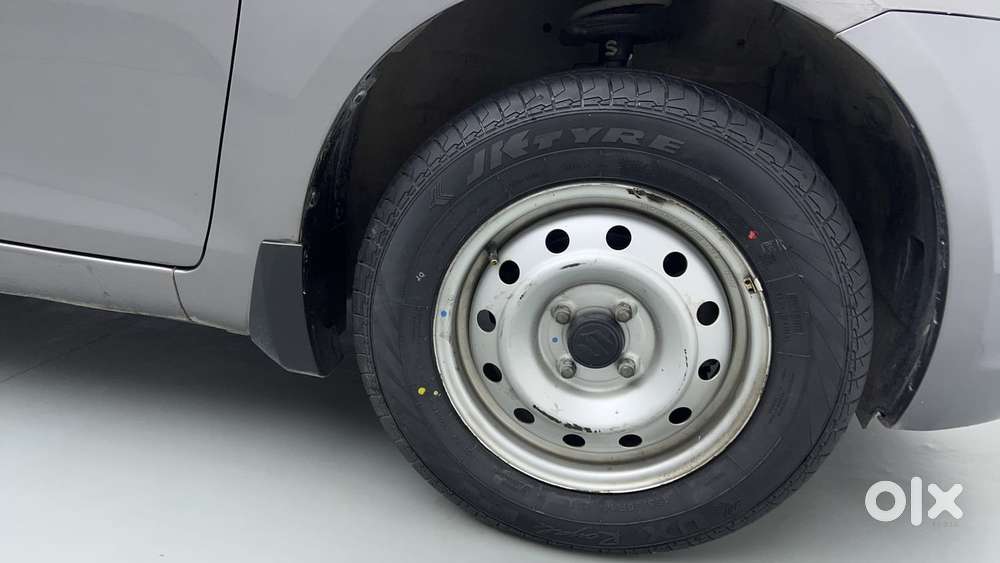 Maruti Suzuki Swift Lxi 2018, 2014, Petrol