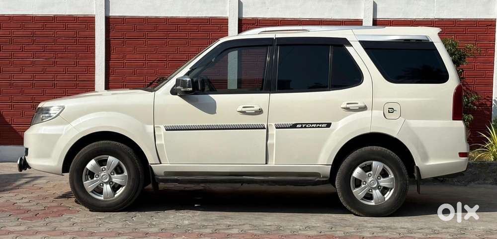 Tata Safari Storme [ ] 2.2 Vx 4x2, 2015, Diesel