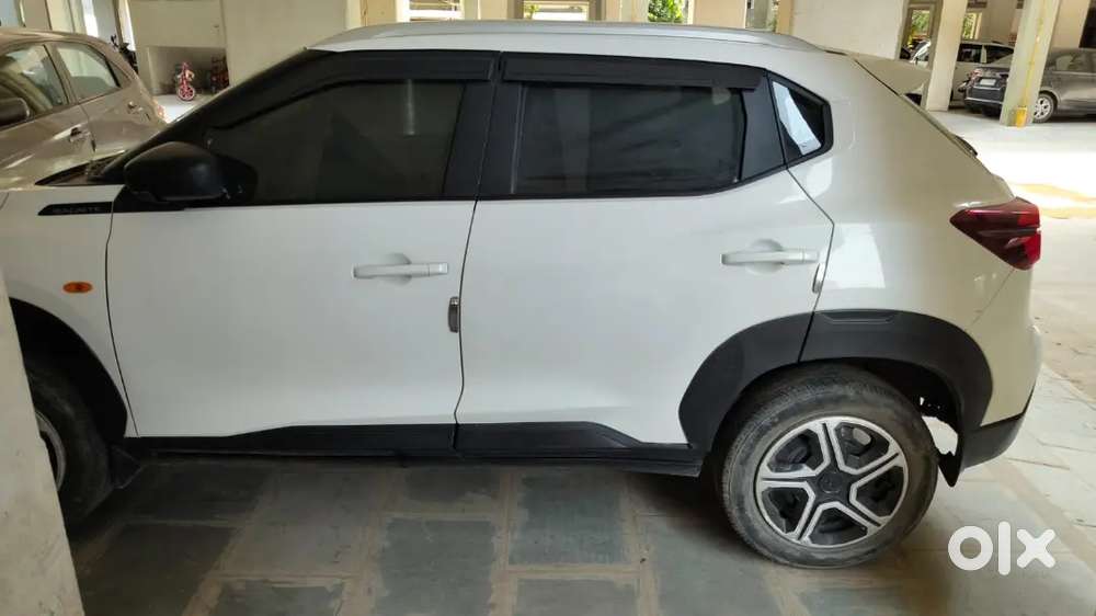Nissan Magnite 2021 Petrol 31000 Km Driven