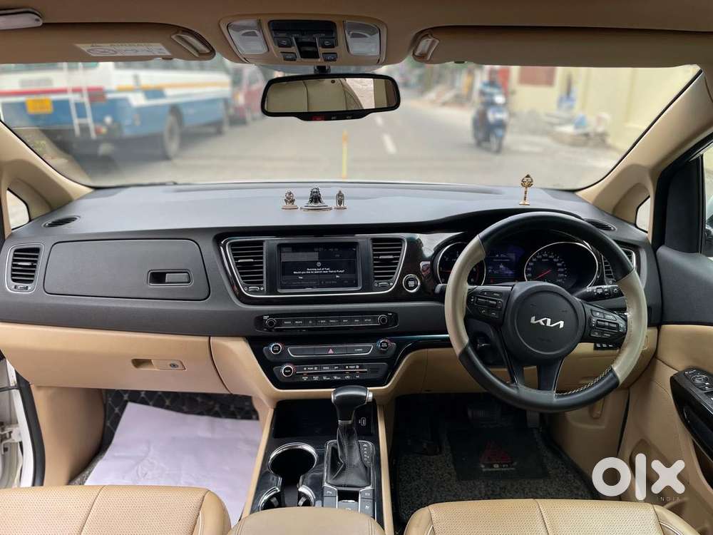 Kia Carnival Limousine Plus 7 Str, 2022, Diesel