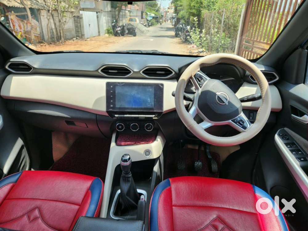 Nissan Magnite 1.0 Xv Executive, 2023, Petrol