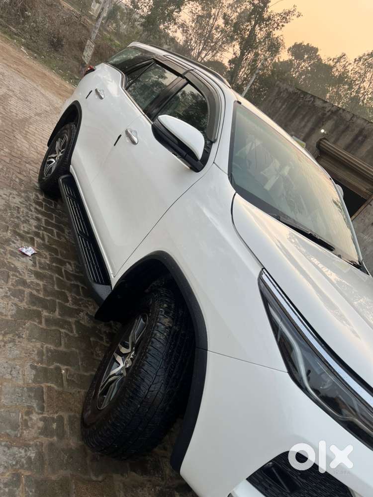 Toyota Fortuner 2023 Diesel