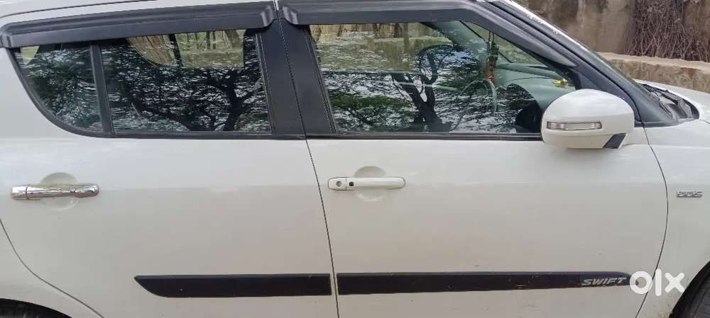 Maruti Suzuki Swift 2017 Diesel Well Maintained