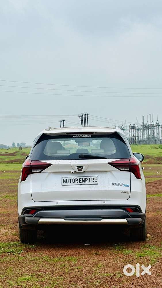 Mahindra Xuv700 2.2 Ax 7 Diesel Mt Luxury Pack Str, 2025, Diesel