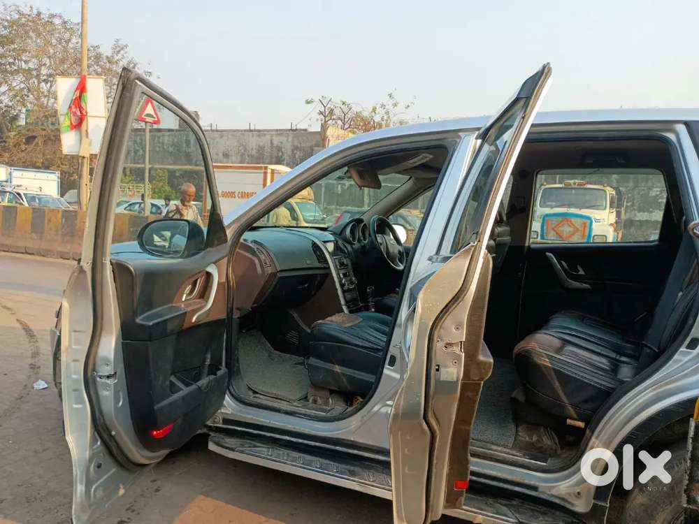 Mahindra Xuv500 2014 Diesel 100000 Km Driven