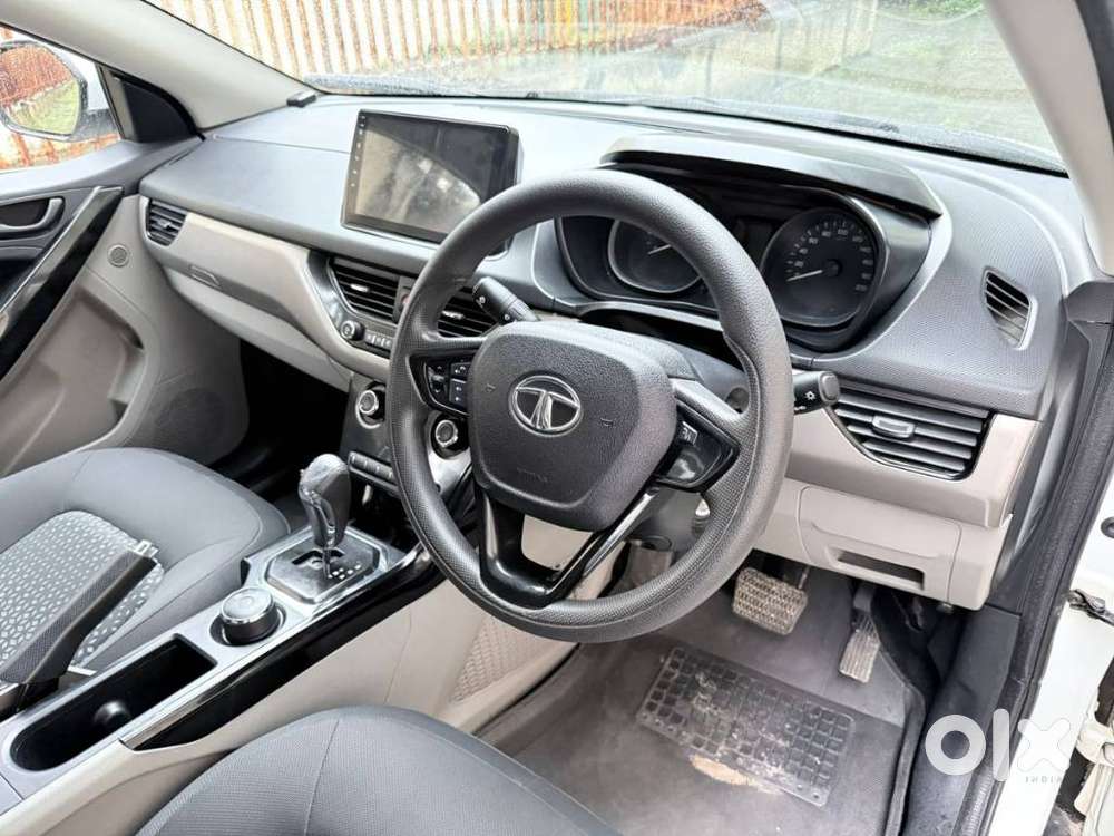 Tata Nexon 1.2 Revotron Xma Amt (s), 2019, Petrol
