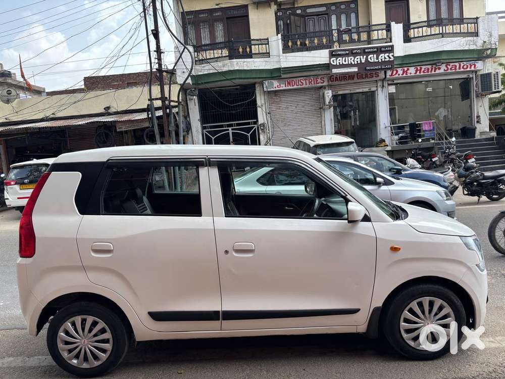 Maruti Suzuki Wagon R 1.2 Vxi, 2022, Petrol