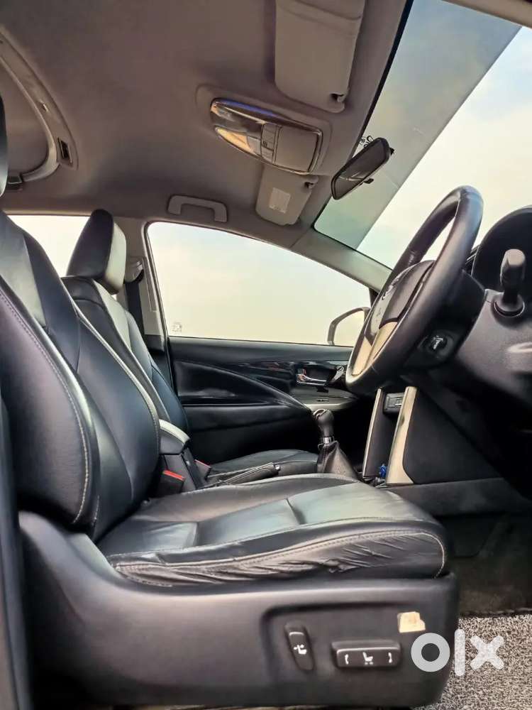 Toyota Innova Crysta 2017