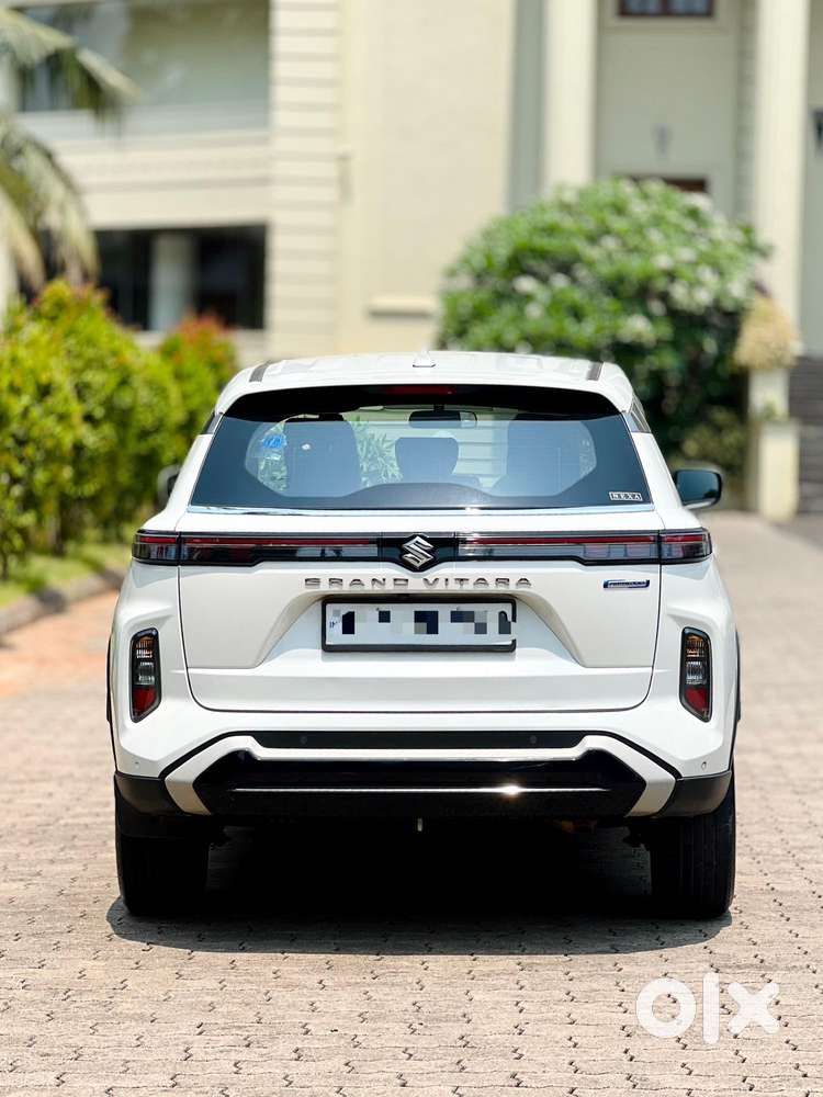 Maruti Suzuki Grand Vitara 1.5 Delta Smart Hybrid, 2023, Petrol