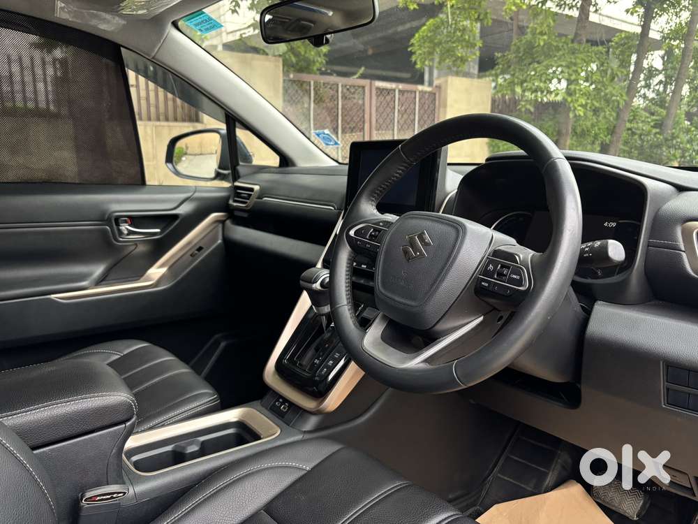 Maruti Suzuki Invicto Zeta Plus 7str, 2024, Petrol