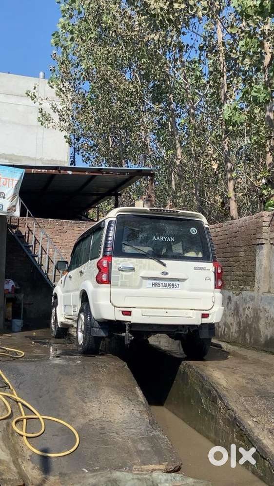 Mahindra Scorpio 2013 Diesel 160000 Km Driven