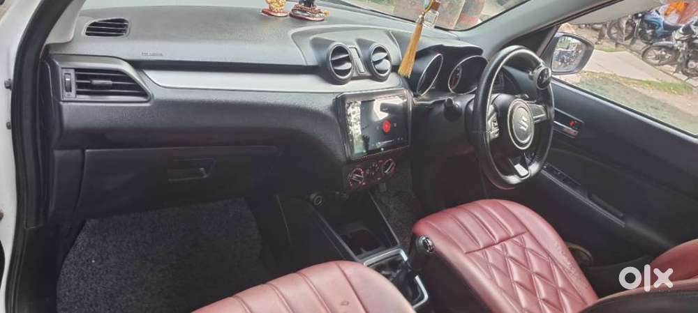Maruti Suzuki Swift Vxi Optional, 2023, Petrol