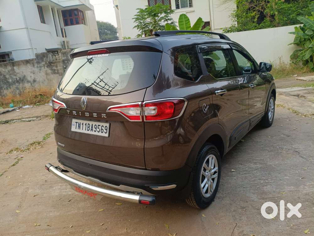 Renault Triber Rxt, 2022, Petrol