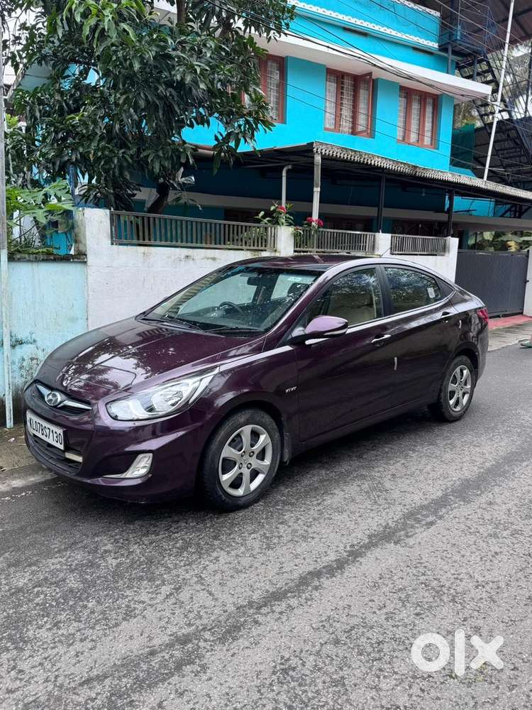Hyundai Verna 2012 Petrol Well Maintained