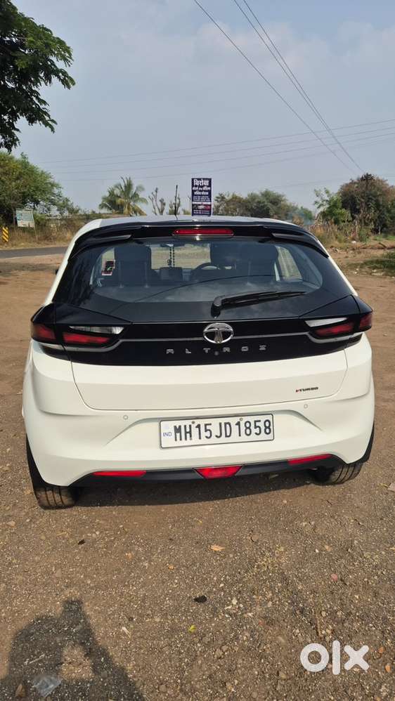 Tata Altroz 2023 Petrol Good Condition 2022 Ending
