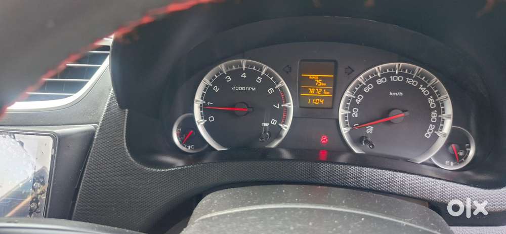Maruti Suzuki Swift Vxi 1.2 Abs Bs-iv, 2015, Petrol