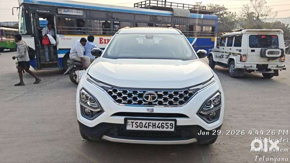 Tata Safari Xt+